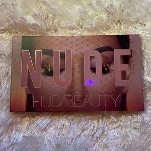 Sephora Makeup - Huda Beauty Nude Eyeshadow Palette Sephora Makeup - Huda Beauty Nude Eyeshadow Palette